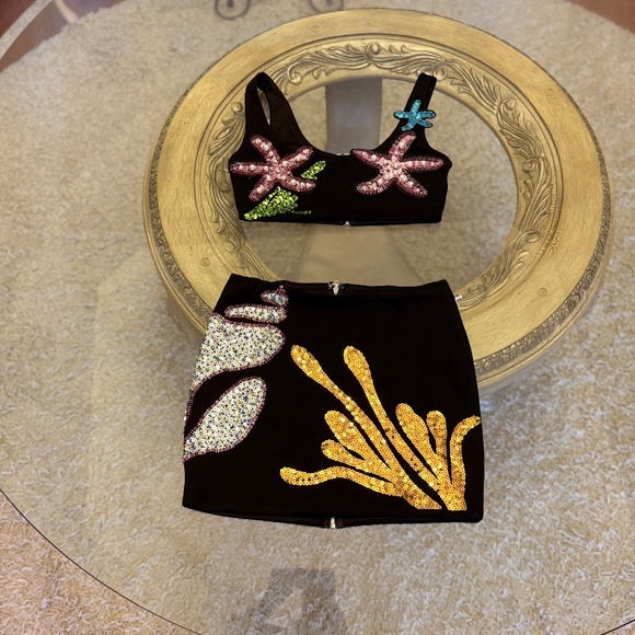 Forever 21 Sequin Shell Mermaid Collection Mini Skirt XS and Top Size S NWT - Picture 1 of 12